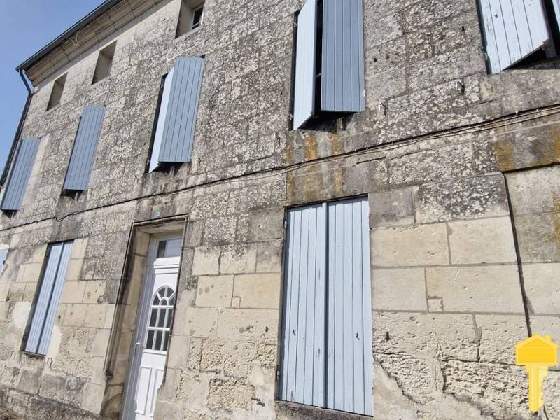 Maison à vendre, 136m², SAINT FORT SUR GIRONDE