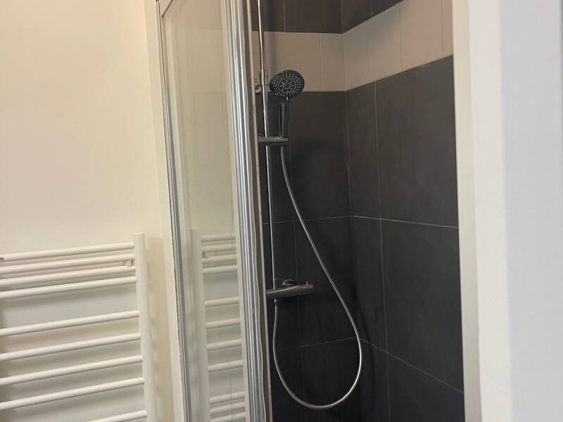 Maison à louer, 28m², PARIS 18E