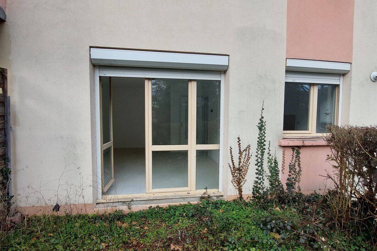 Maison à vendre, 32m², SAINT DIDIER SUR BEAUJEU