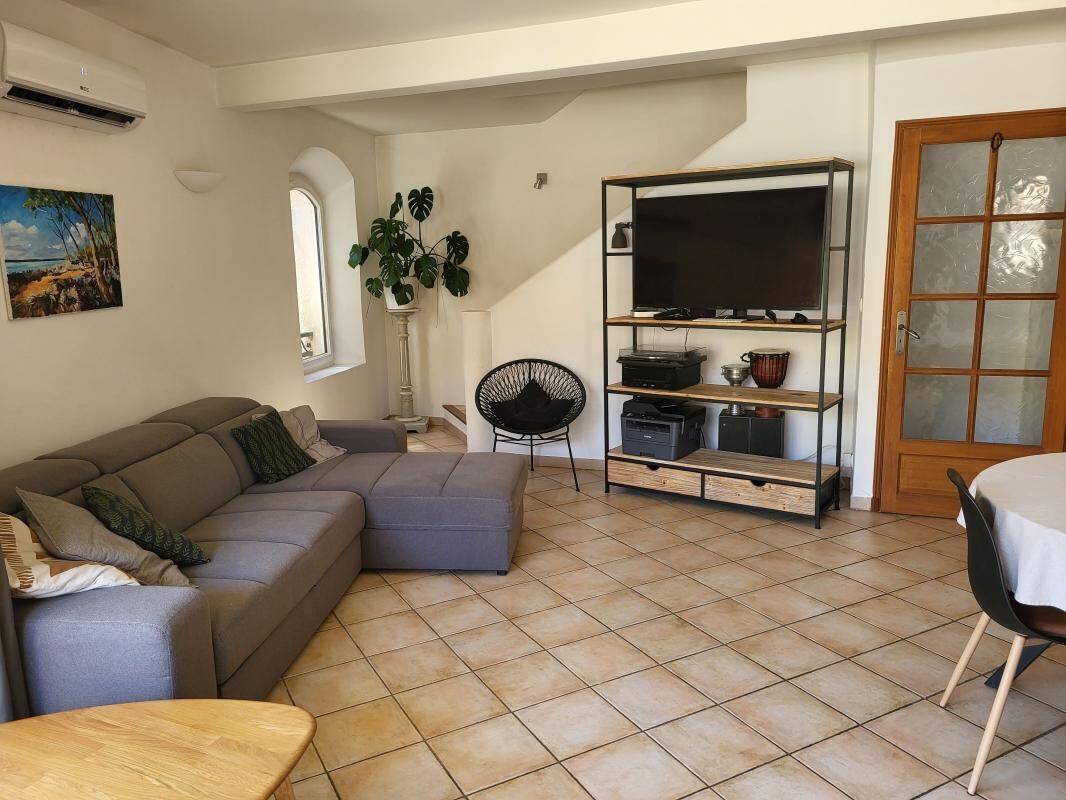 Maison à louer, 81m², PUYVERT