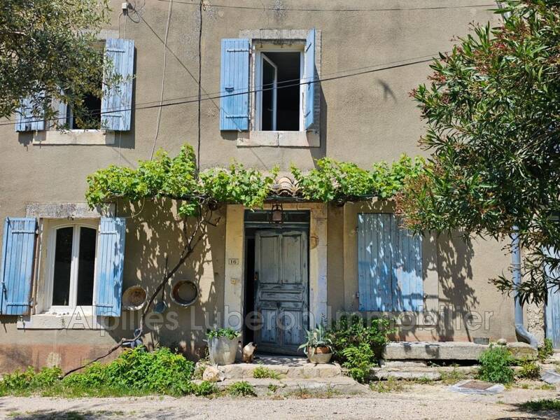 Maison à vendre, 160m², EYGALIERES