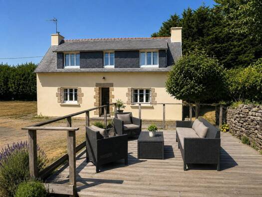 Maison à vendre 280 000 € 9 pièces 2 chambres 96 m² 3 103 m² de terrain Park Nevez-Buhulien Lannion 22300