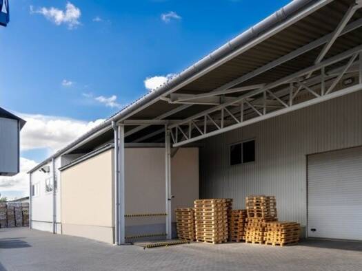 Entrepôt à vendre 897 600 € 650 m² d'espace de stockage Beynost 01700