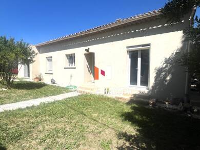 Villa à vendre 330 000 € 5 pièces 3 chambres 90 m² 1 158 m² de terrain Uzes 30700