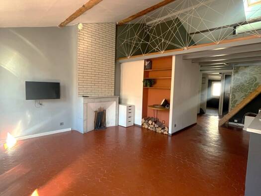 Duplex à louer 1 390 € 3 pièces 2 chambres 45,6 m² Étage 3/3 Aix-en-Provence 13100