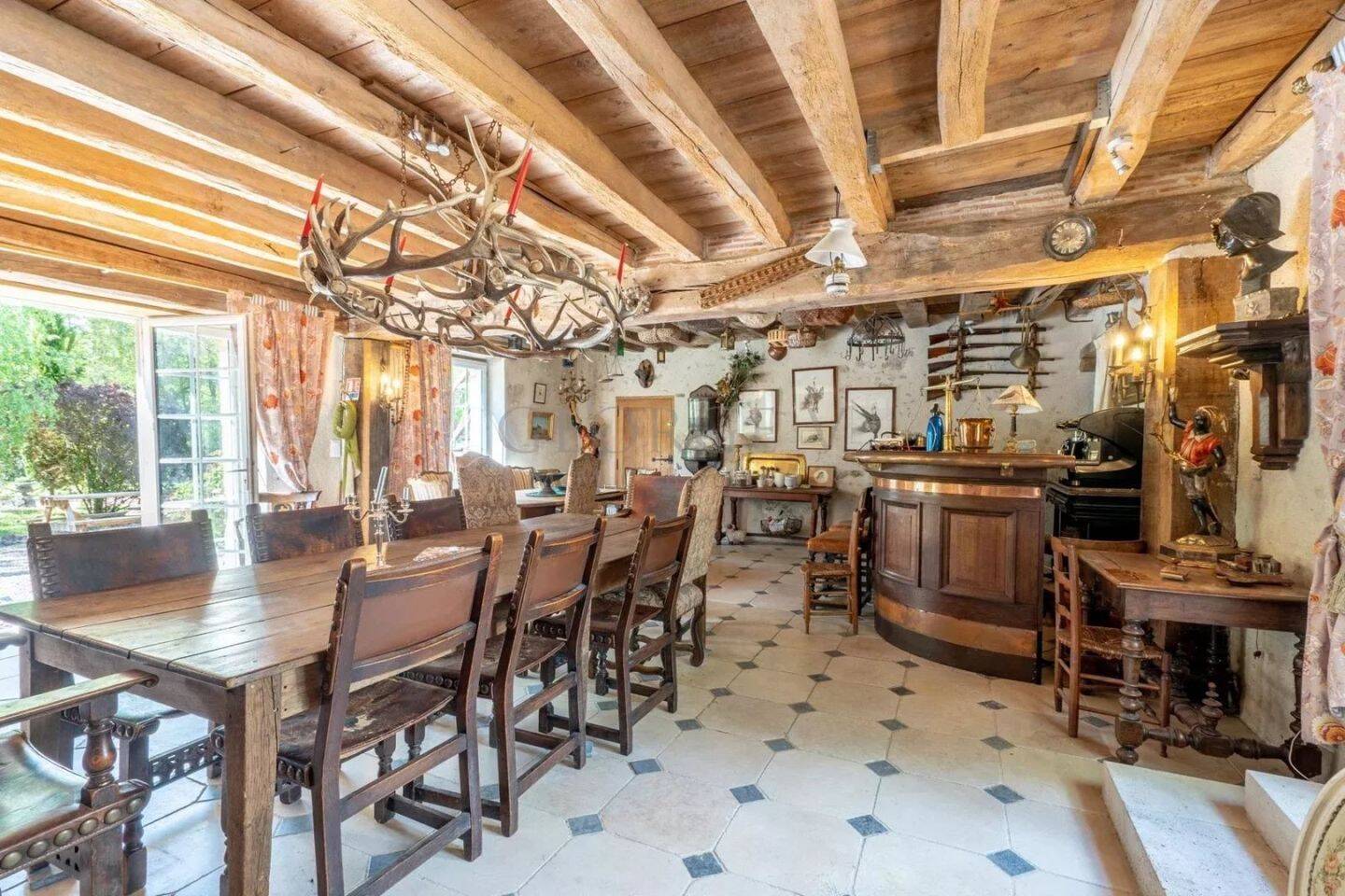 Maison à vendre, 2300m², MONT PRES CHAMBORD