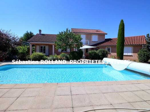 Maison à vendre 479 000 € 7 pièces 4 chambres 171,5 m² 5 947 m² de terrain Boisset-lès-Montrond 42210