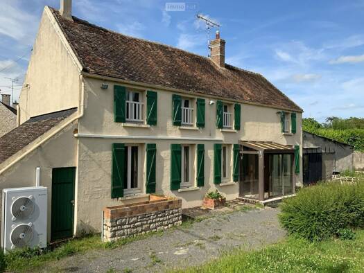 Maison à vendre 185 500 € 6 pièces 4 chambres 119 m² 877 m² de terrain Le Plateau Souppes-sur-Loing 77460