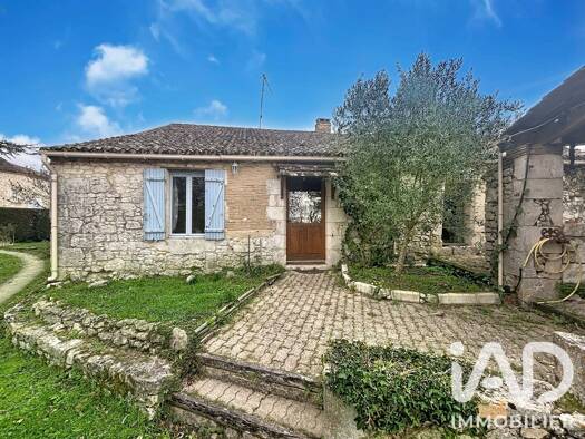 Maison à vendre 257 500 € 5 pièces 4 chambres 151 m² 2 150 m² de terrain Saint-Cernin-de-Labarde 24560