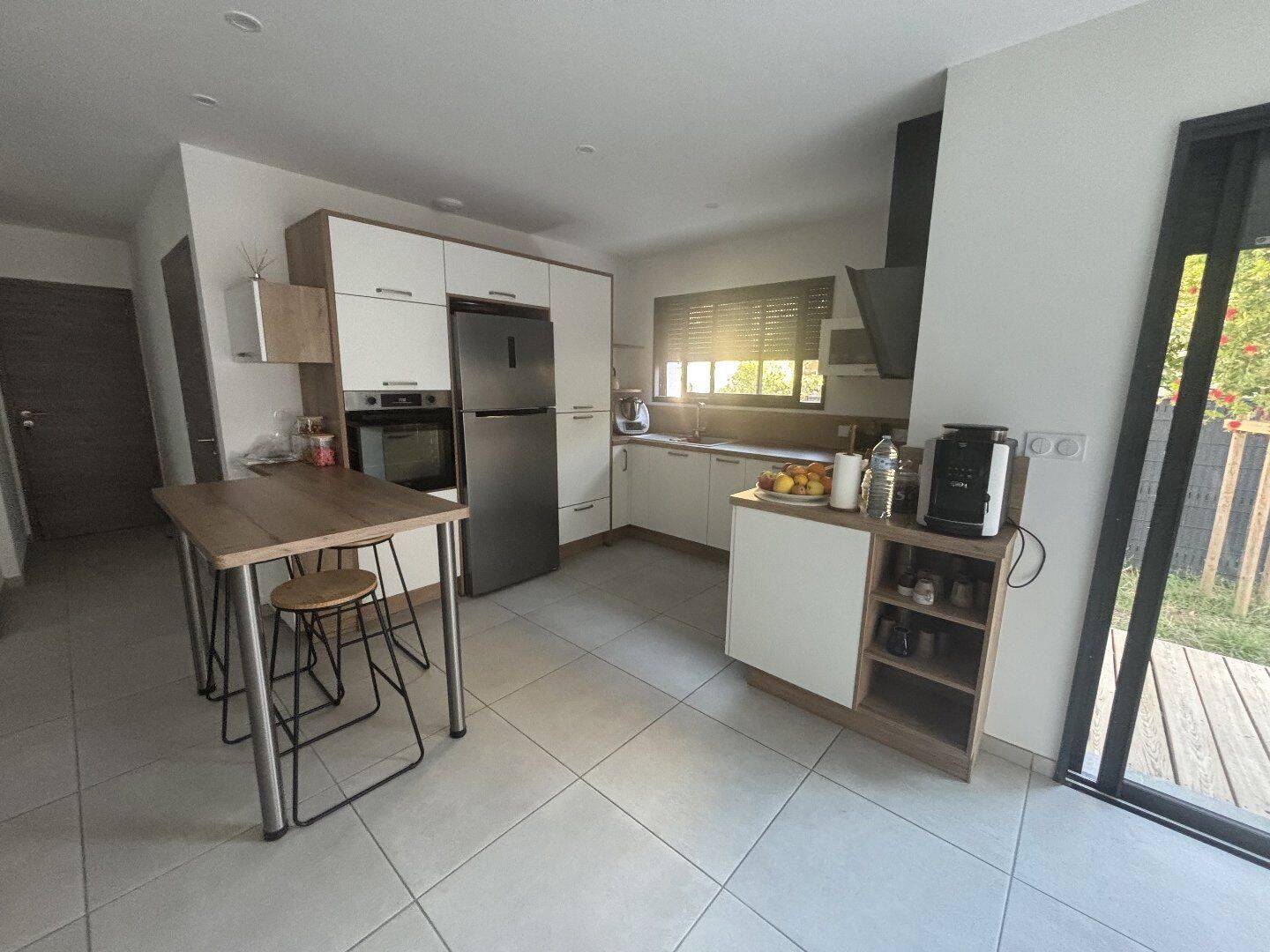 MONTPELLIER/CLEMENTVILLE - 5 PIECES MEUBLEE — 1