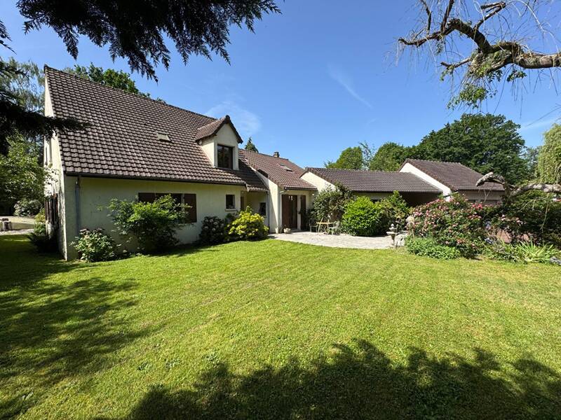 Maison à vendre, 196m², SAINT REMY L'HONORE