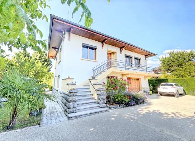 Maison à vendre 629 000 € 6 pièces 4 chambres 129 m² 812 m² de terrain Aix les Bains 73100