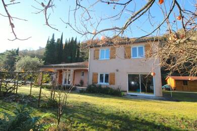 Villa à vendre 360 000 € 6 pièces 5 chambres 147 m² 3 648 m² de terrain Petite Ville Limoux 11300