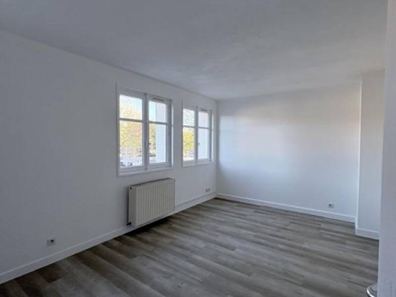 Maison à louer, 75m², MONTROND LES BAINS