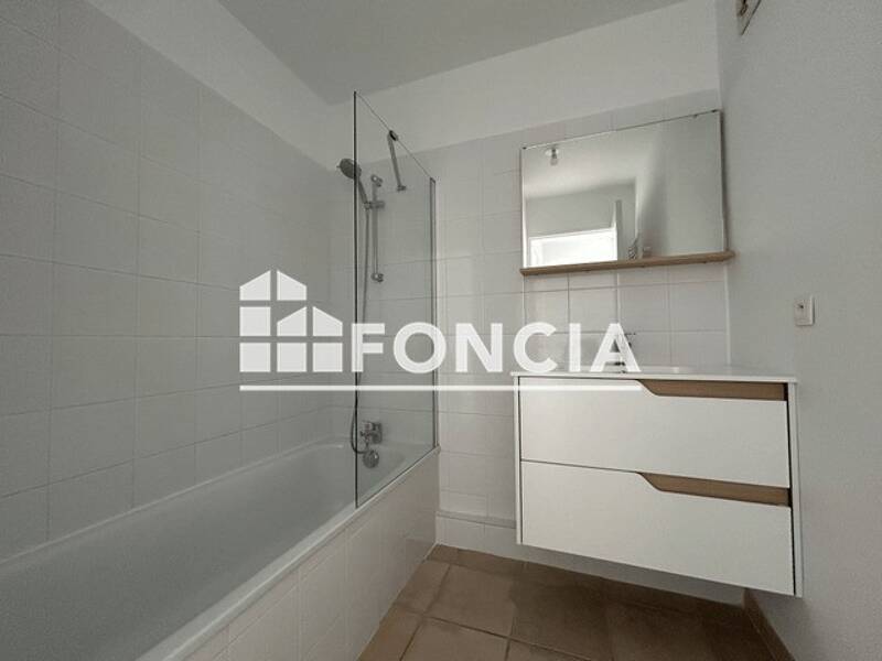 Maison à louer, 71m², TOULON