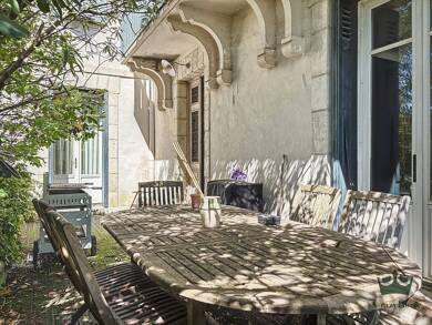Maison à vendre 650 000 € 9 pièces 4 chambres 260 m² 875 m² de terrain Boucau 64340