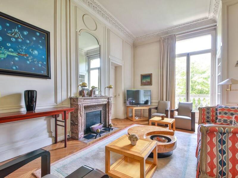Maison à louer, 380m², PARIS 16E