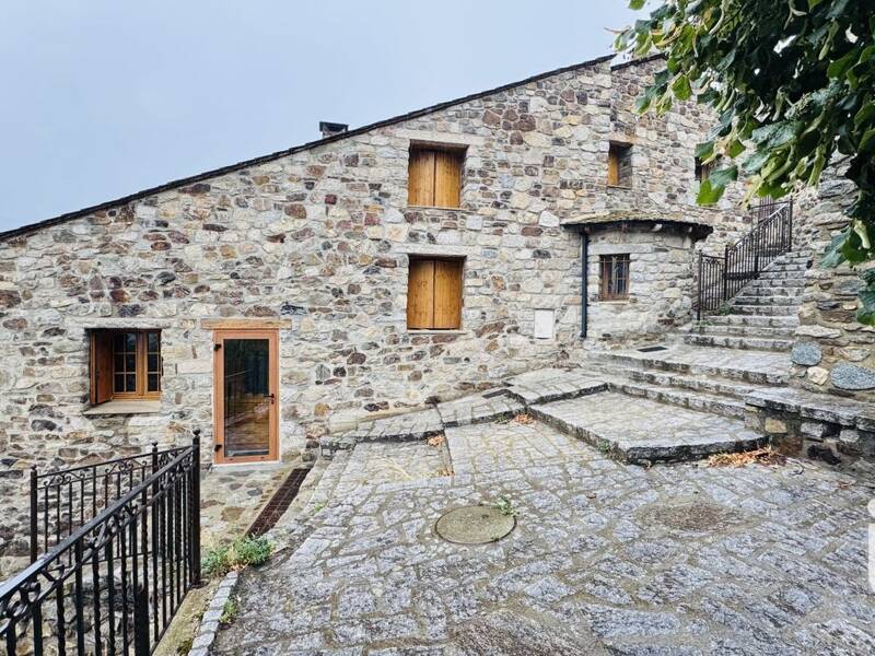 Maison à vendre, 303m², AYGUATEBIA TALAU