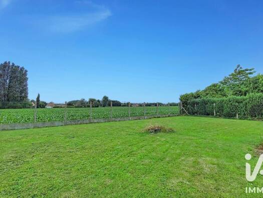 Terrain constructible à vendre 75 000 € 642 m² de terrain Quarouble 59243