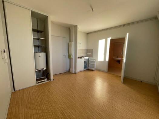 Appartement à louer 280 € 1 pièce 21,4 m² 2ème étage Nord La Souterraine 23300