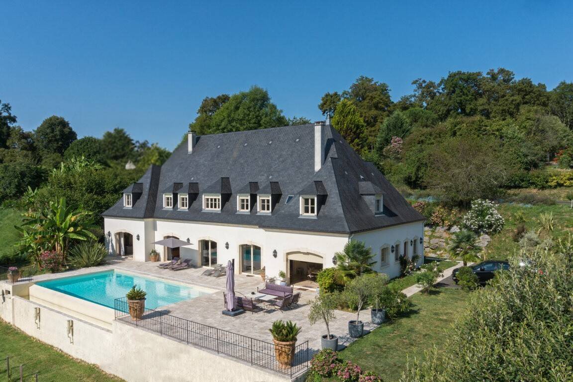Maison à vendre, 396m², PAU