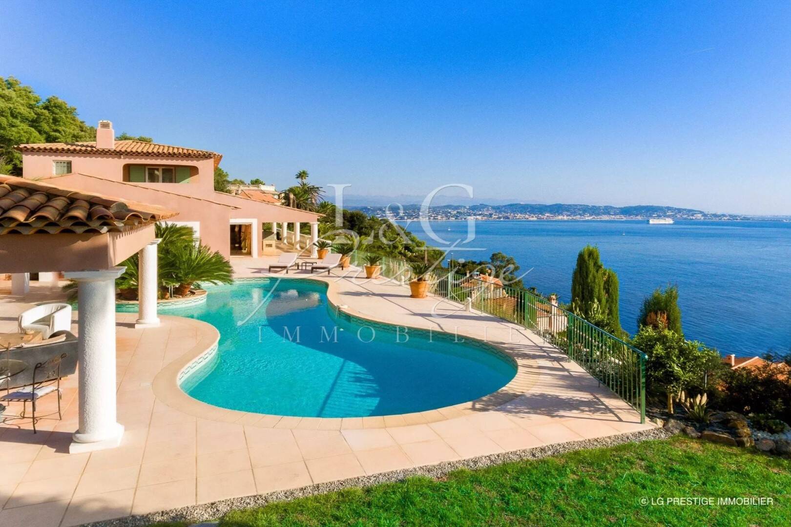 Maison à vendre, 374m², THEOULE SUR MER