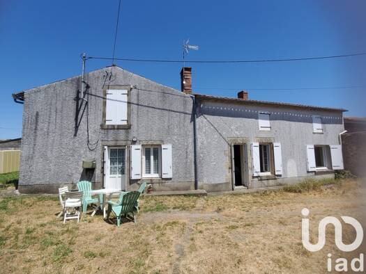 Maison à vendre 143 000 € 3 pièces 1 chambre 84 m² 824 m² de terrain Antigny 85120