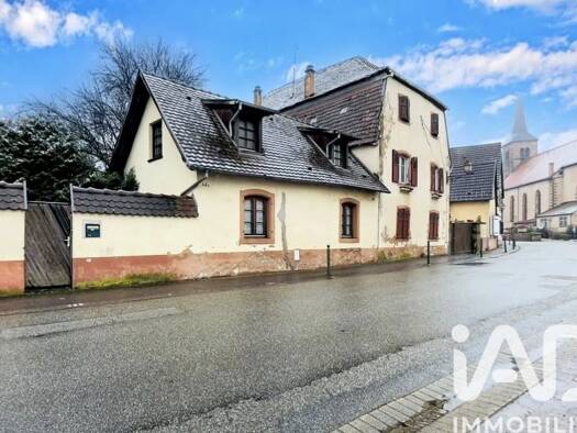 Maison de ville à vendre 140 000 € 6 pièces 2 chambres 200 m² 820 m² de terrain Monswiller 67700
