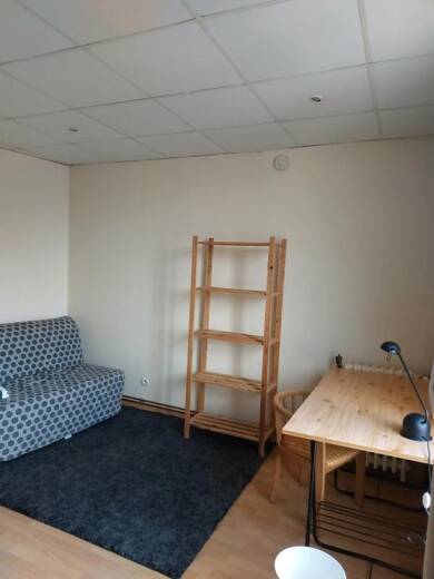 Appartement à louer 460 € 1 pièce 26 m² Centre Ville Saint-Quentin 02100