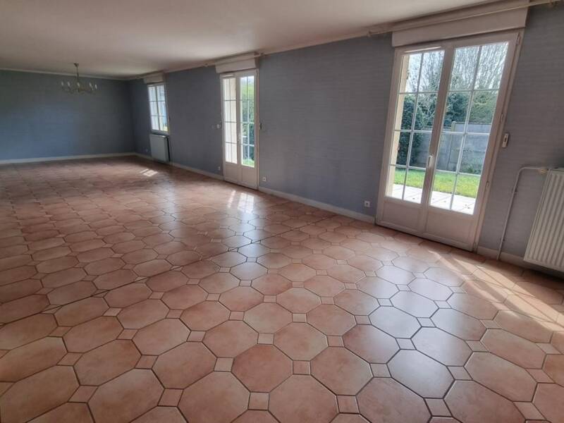 Maison à louer, 165m², LUISANT