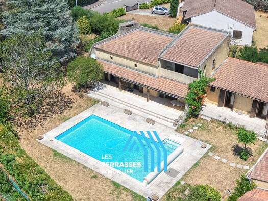 Maison à vendre 369 000 € 5 pièces 4 chambres 182 m² 1 686 m² de terrain Montélimar 26200