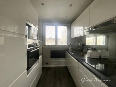 Appartement à vendre 259 000 € 4 pièces 2 chambres 62,9 m² Étage 1/3 Saint Louis Saint-Germain-en-Laye 78100