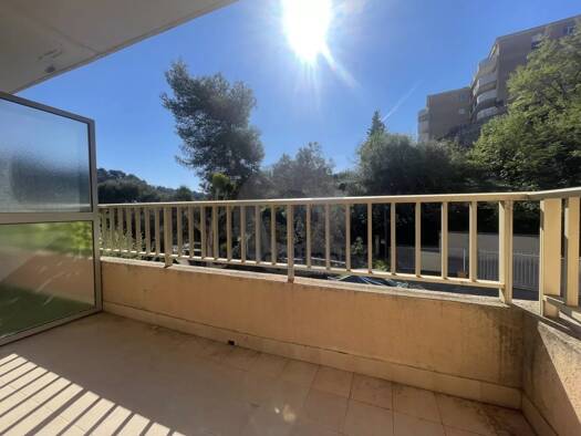 Appartement en viager occupé Bouquet 48 000 € 1 pièce 29,6 m² Étage 1/4 Roquebrune-Cap-Martin 06190