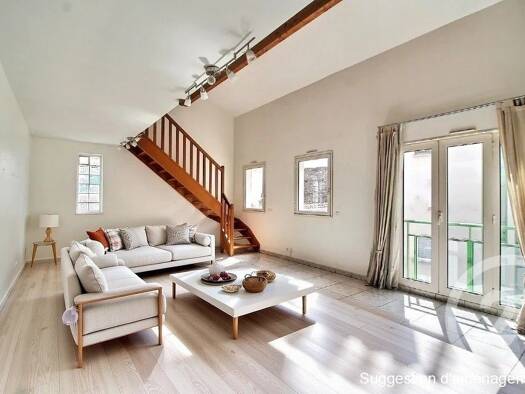 Duplex à vendre 159 000 € 4 pièces 3 chambres 130,9 m² 3ème étage Château-Thierry 02400