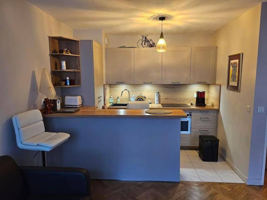 Maison à louer, 26m², COURBEVOIE