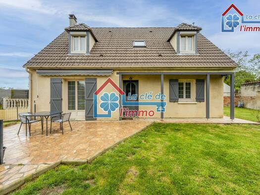 Maison à vendre 415 000 € 6 pièces 4 chambres 117 m² 1 000 m² de terrain Leclerc-Centre Ouest Brie-Comte-Robert 77170