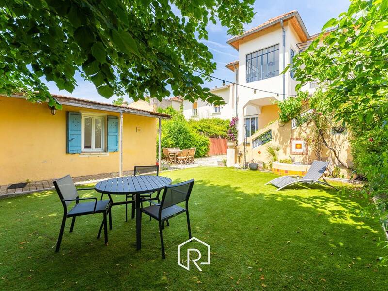 Maison à vendre, 206m², MARSEILLE 12E