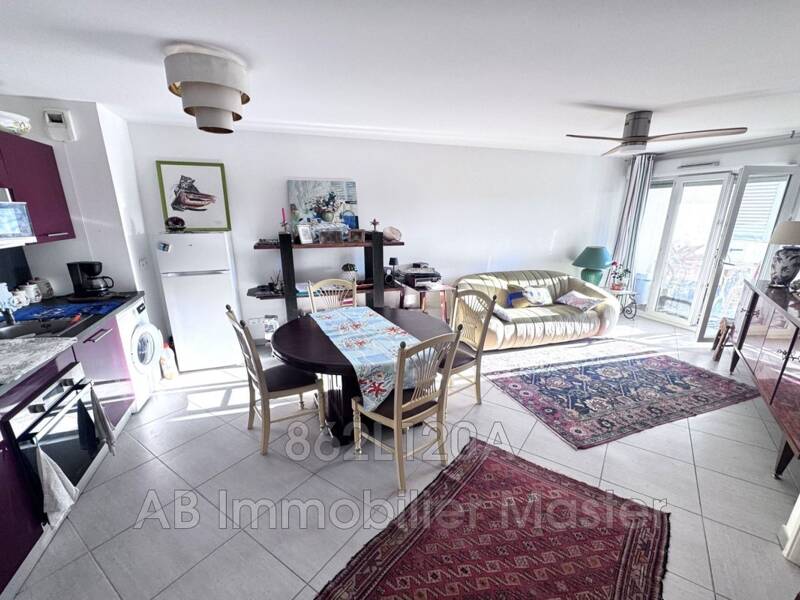 Maison à louer, 57m², ANTIBES