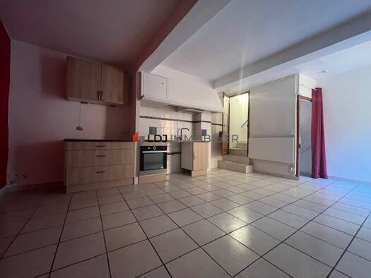 Maison à louer 600 € 3 pièces 1 chambre 82,5 m² Centre Ville Perpignan 66000