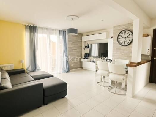 Appartement à vendre 160 000 € 3 pièces 2 chambres 54 m² Étage 4/4 Ormesson-Jean Jaurès Épinay-sur-Seine 93800
