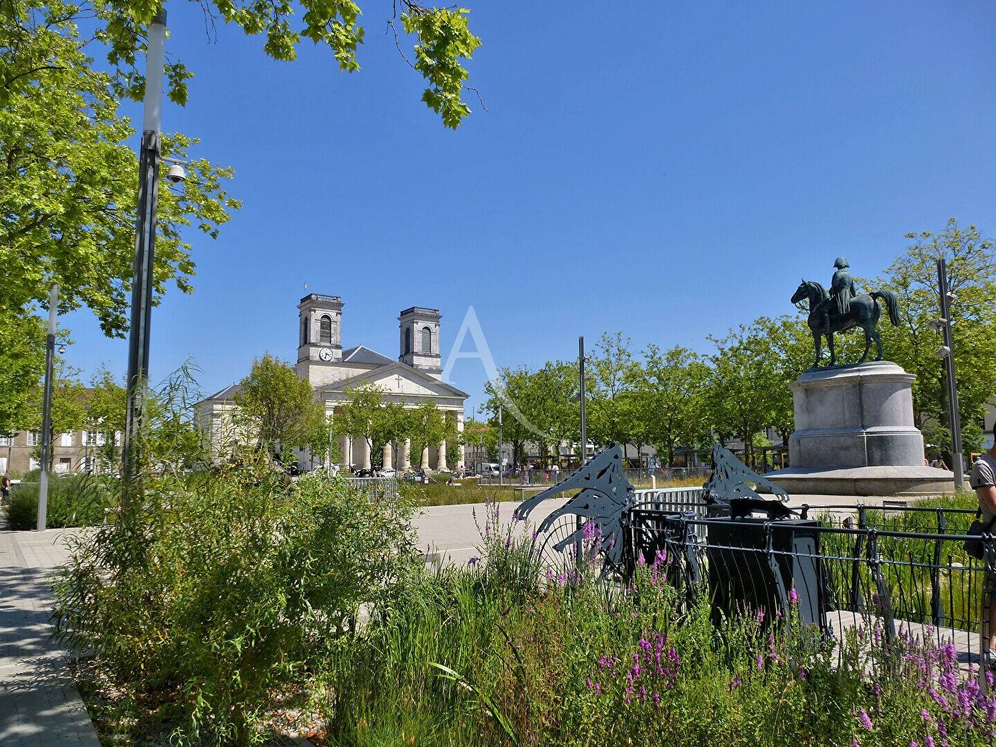 Maison à vendre, 519m², LA ROCHE SUR YON