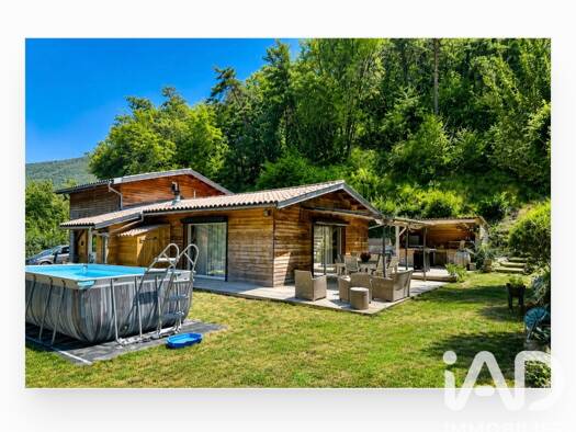 Maison à vendre 460 000 € 5 pièces 4 chambres 120 m² 1 500 m² de terrain Aiglun 06910