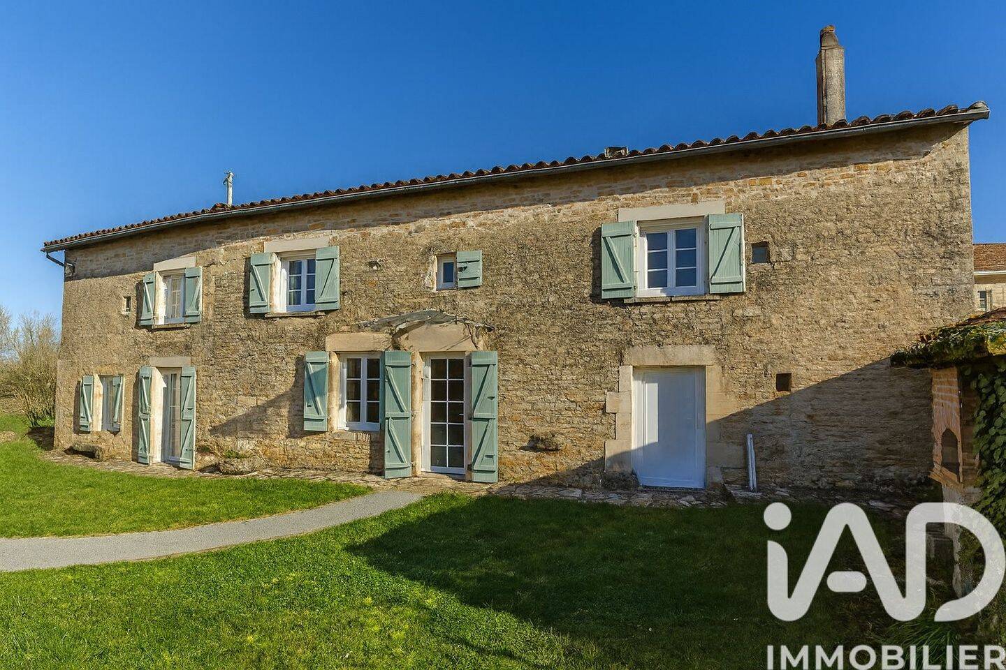 Maison à vendre, 185m², VILLEFAGNAN