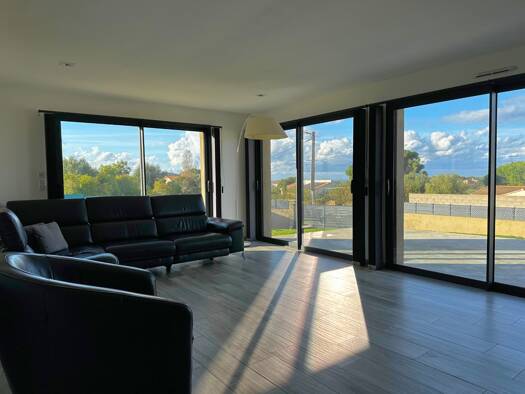 Villa à vendre de 1.1M à 1.7M € 5 pièces 3 chambres 152 m² 1 500 m² de terrain Monticello 20220