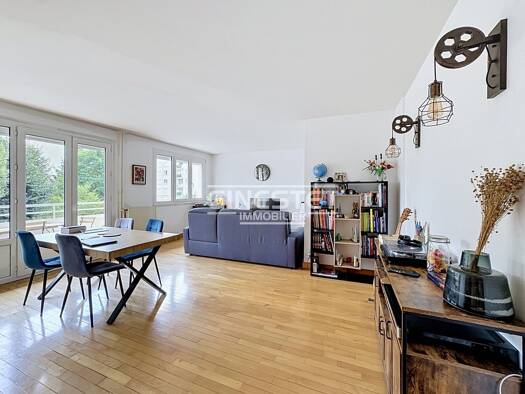 Appartement à vendre 150 000 € 5 pièces 3 chambres 81,58 m² 1er étage Troyes 10000