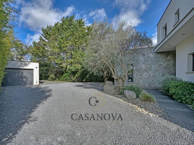 Maison à vendre, 231m², LATTES