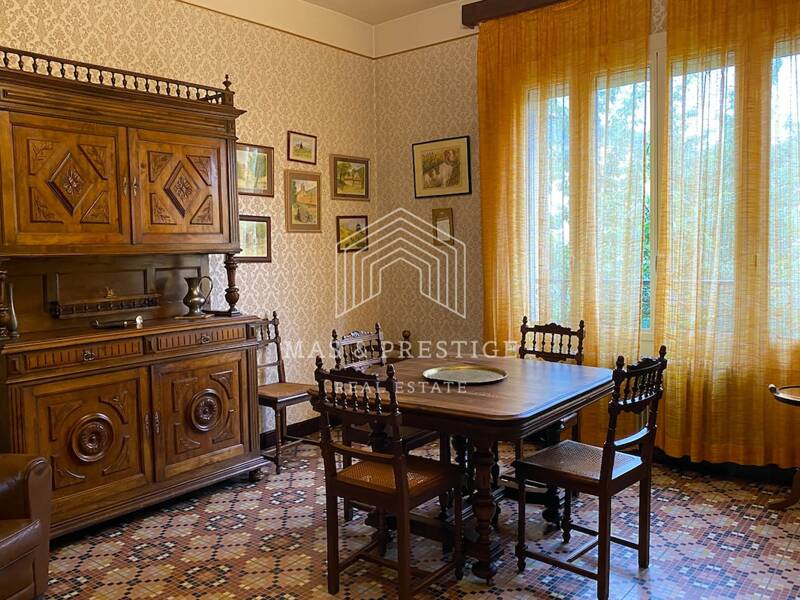 Maison à vendre, 205m², SAINT LAURENT DE CERDANS
