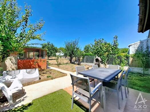 Maison à vendre 149 000 € 6 pièces 5 chambres 126 m² 188 m² de terrain Centre-Gare Lourdes 65100