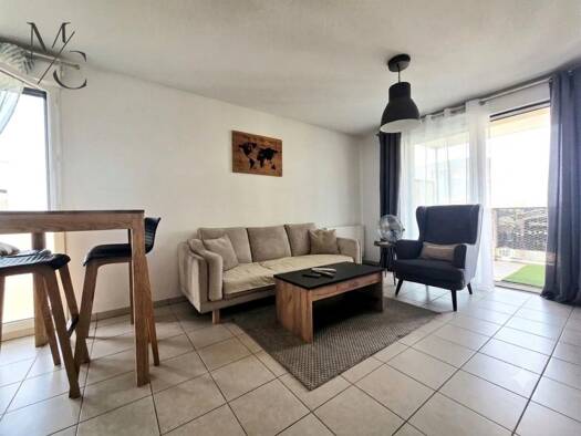 Appartement à vendre 145 000 € 2 pièces 1 chambre 43,5 m² Étage 4/5 Nord Beauzelle 31700