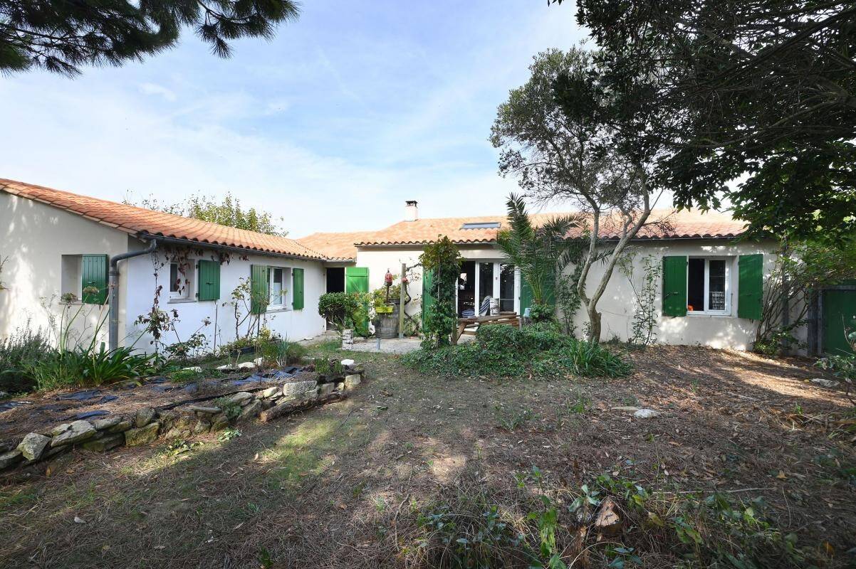 Maison à vendre, 104m², SAINT CLEMENT DES BALEINES